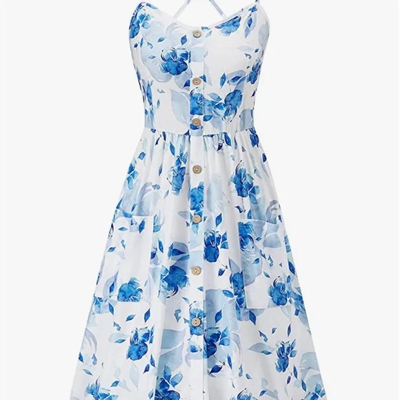 White dress with blue flowers perfect for summer vacation - Picture 5 of 6